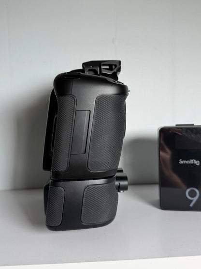 Blackmagic Cinema Camera 6k Full Frame L-Mount With Battery & V-mount Tilta Cage